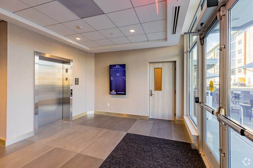 More Photos Of 1500 Main St, Canonsburg Office For Lease