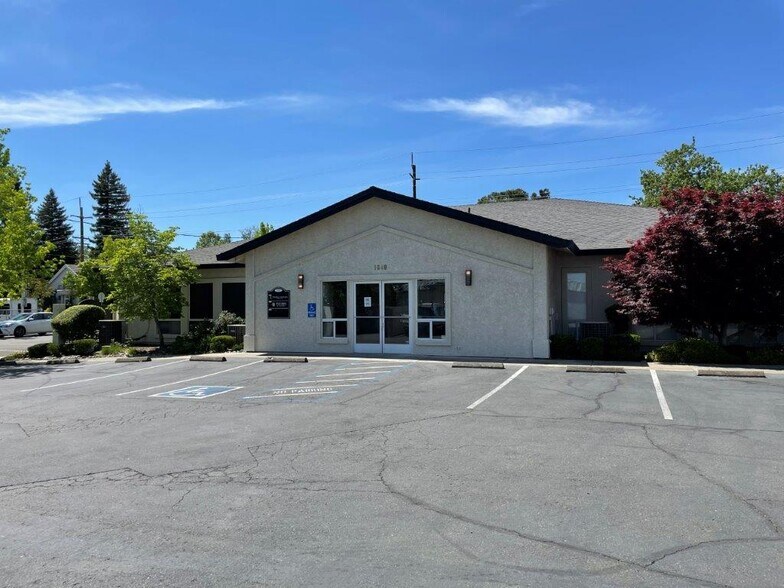 More Photos Of 1640 Tehama St, Redding Office For Lease