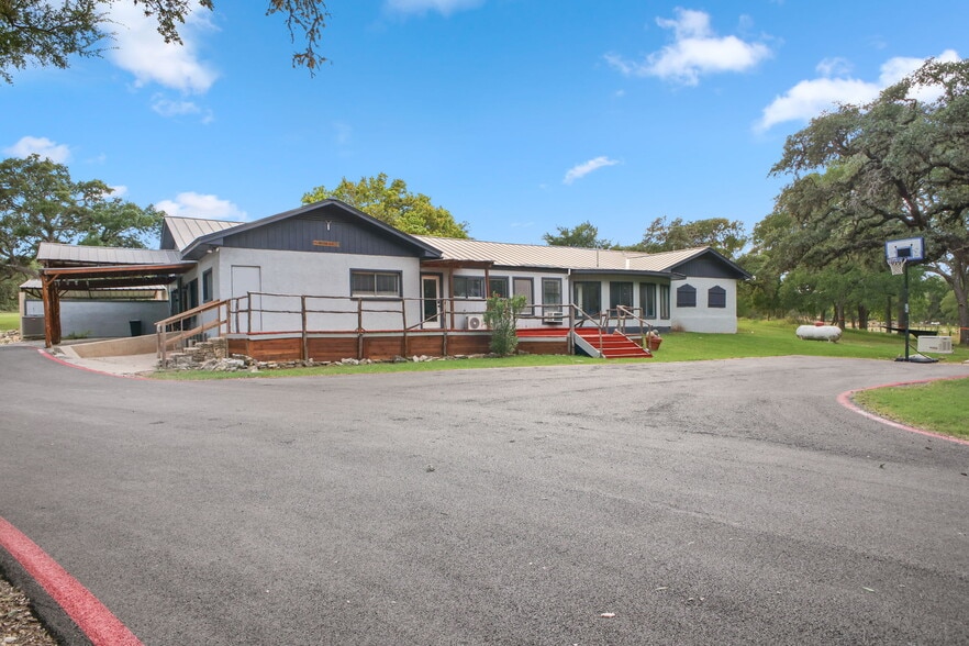 More Photos Of 319 Los Indios Ranch Rd, Boerne Specialty For Lease