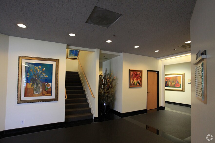 More Photos Of 23705 Crenshaw Blvd, Torrance Office For Lease