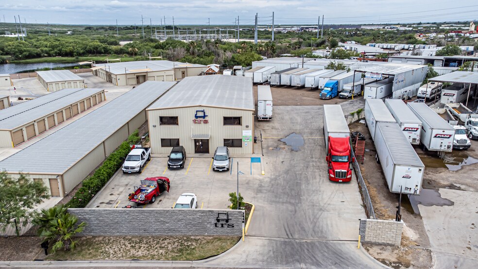 Primary Photo Of 7416 El Dorado Ct, Laredo Service For Sale