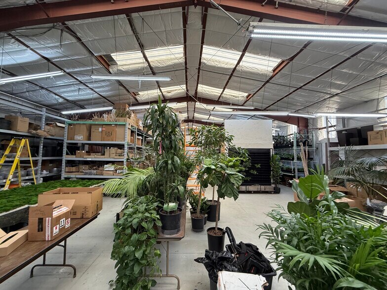 More Photos Of 5445 W Evans Ave, Denver Garden Center For Sale