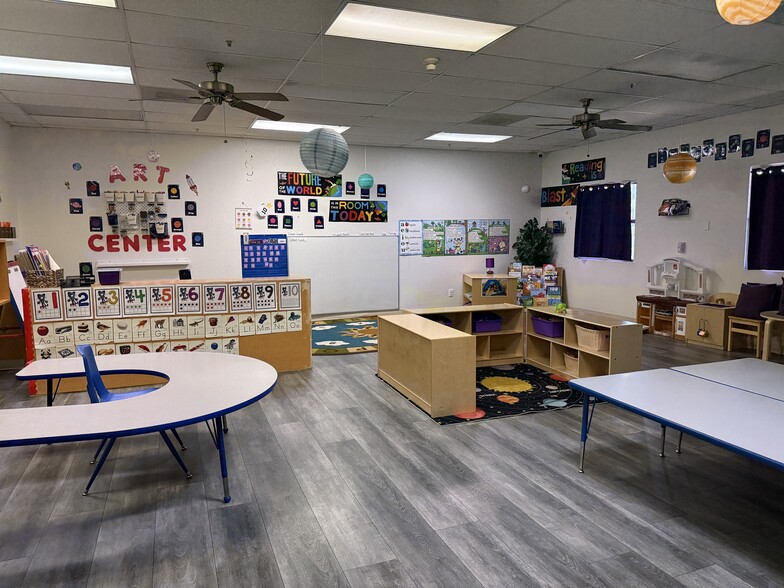 More Photos Of 5695 N Rainbow Blvd, Las Vegas Daycare Center For Sale