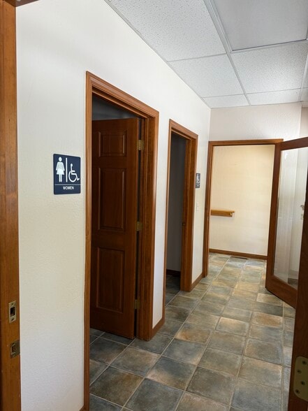 More Photos Of 124 N Elden St, Flagstaff Office For Lease