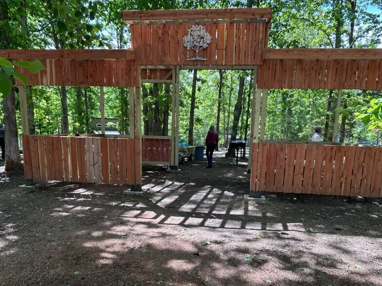 More Photos Of 3176 Summertown Hwy, Summertown Land For Sale