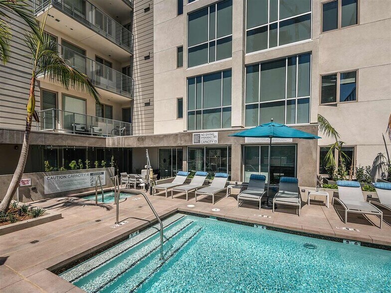 More Photos Of 1110 F St, San Diego Apartments For Lease