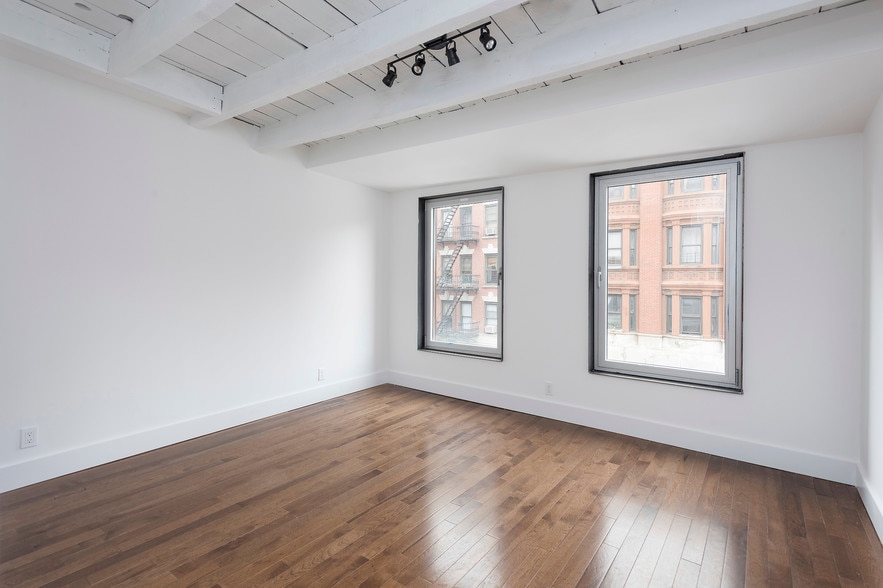 More Photos Of 360 Bedford Ave, Brooklyn Storefront Retail Residential For Sale