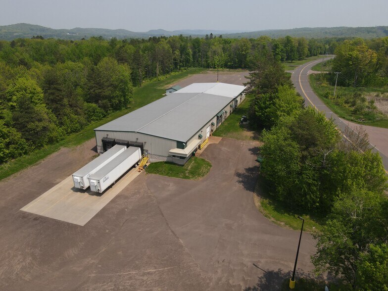 Primary Photo Of 1760 Liberty St, Ironwood Manufacturing For Sale