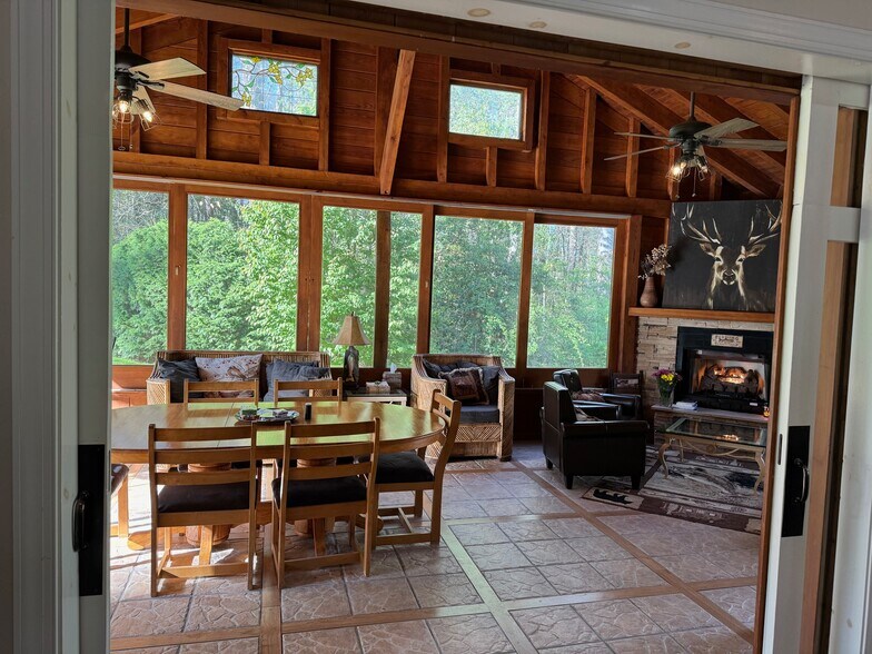 More Photos Of 19259 Rosman Hwy, Sapphire Hotel For Sale