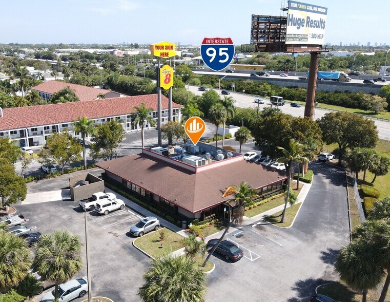 Primary Photo Of 4102 W Blue Heron Blvd, Riviera Beach Restaurant For Sale