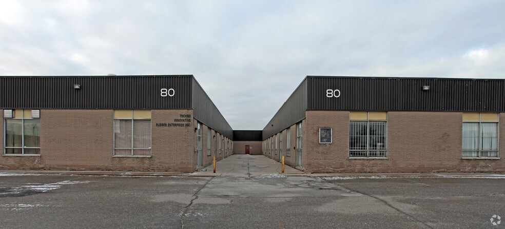 More Photos Of 80 Midwest Rd, Toronto Warehouse For Lease
