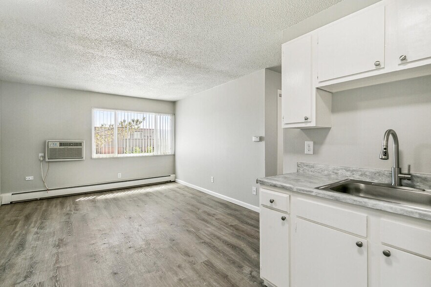 More Photos Of 2475-2503 Hancock Expy, Colorado Springs Apartments For Sale