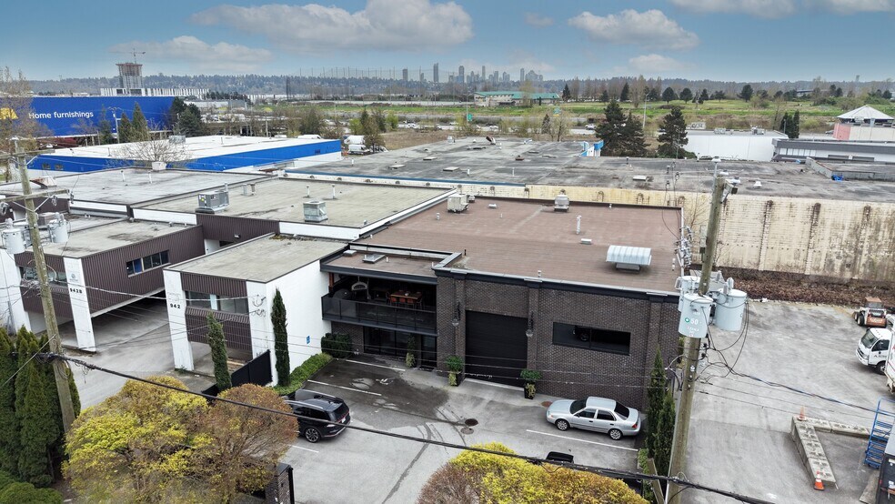 More Photos Of 935 Sherwood Ave, Coquitlam Warehouse For Sale