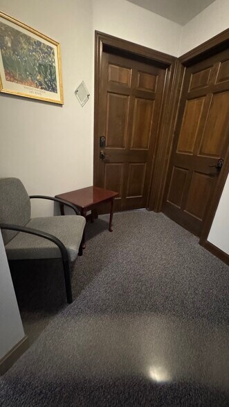 More Photos Of 1630 W Colonial Pky, Inverness Office For Lease