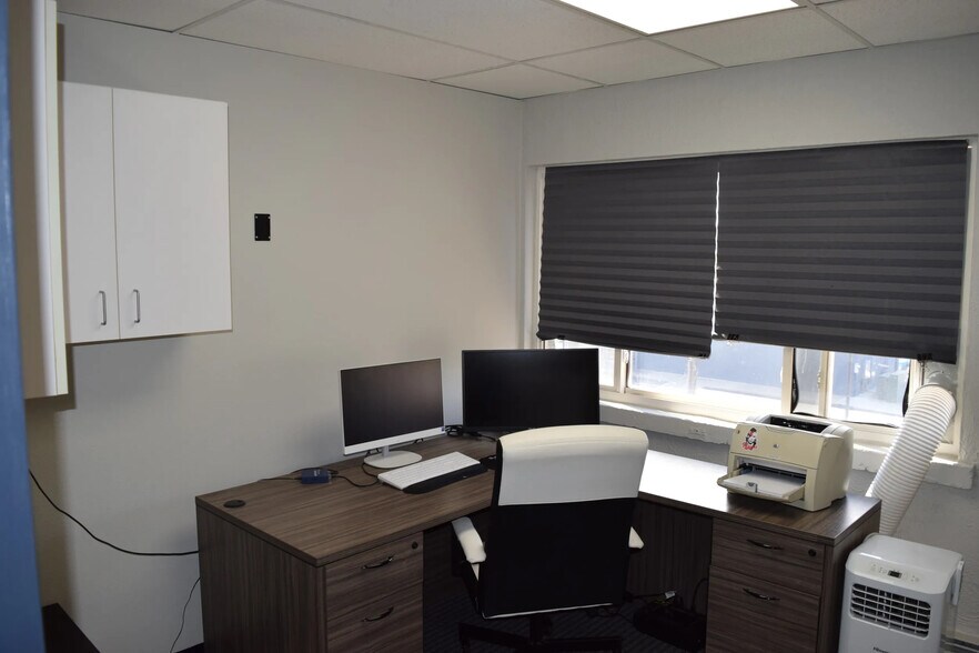More Photos Of 4045 N Wadsworth Blvd, Wheat Ridge Office For Sale