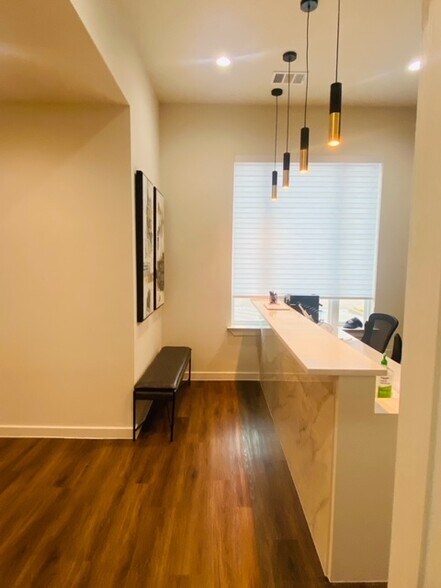 More Photos Of 5830 Collin McKinney Pky, McKinney Medical For Lease