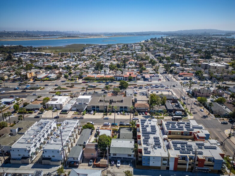 More Photos Of 1930-1934 Hornblend St, San Diego Apartments For Sale