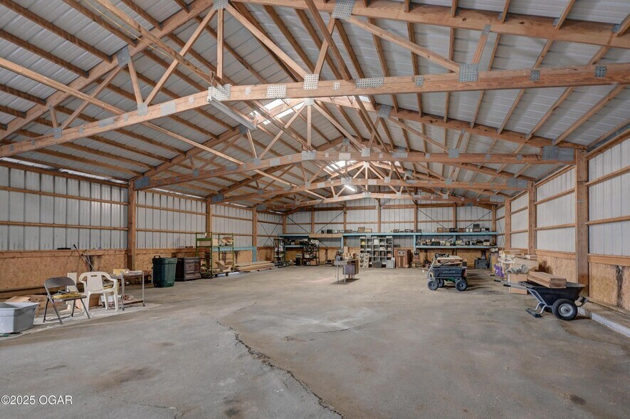 More Photos Of 1373 W Fairview Ave, Carthage Warehouse For Sale