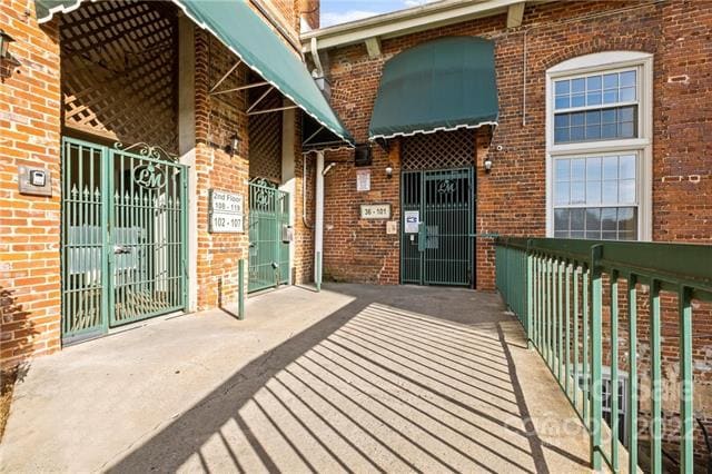 More Photos Of 1 Buffalo Ave, Concord Loft Creative Space For Sale