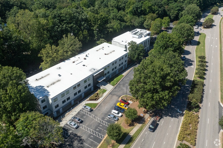 More Photos Of 101 SW Cary Pky, Cary Medical For Lease