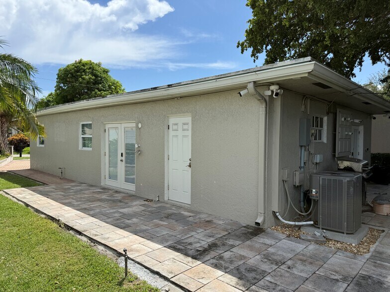 More Photos Of 517 Lancaster St, Boca Raton Office Residential For Sale