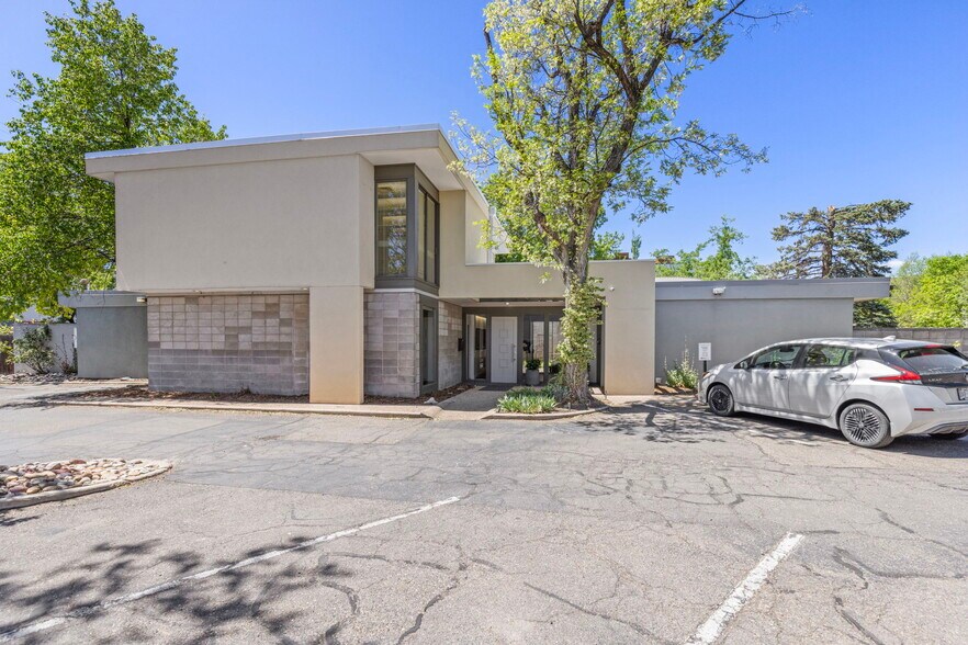Primary Photo Of 2336 Pearl St, Boulder Office For Sale