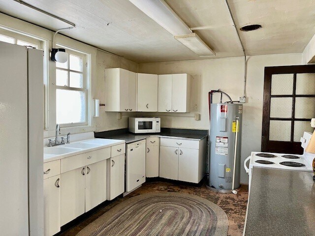 More Photos Of 211 Mill St, Beaverdam Religious Facility For Sale