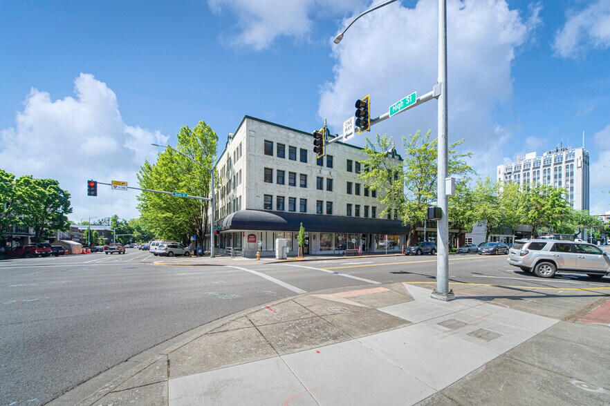 More Photos Of 494 State St, Salem Office For Sale