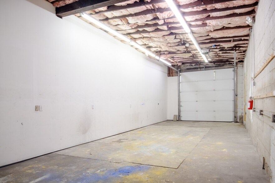 More Photos Of 50 East St, Franklin Loft Creative Space For Sale