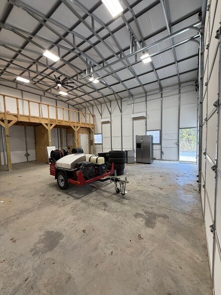 More Photos Of 120 Wade Herrod Rd, Smyrna Freestanding For Lease