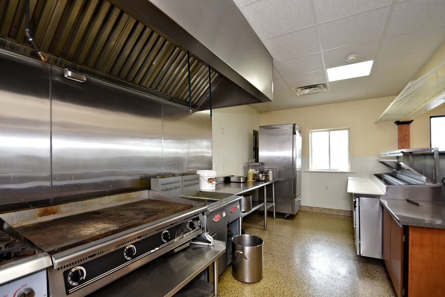 More Photos Of 397 Swamp Pike, Schwenksville Restaurant For Sale