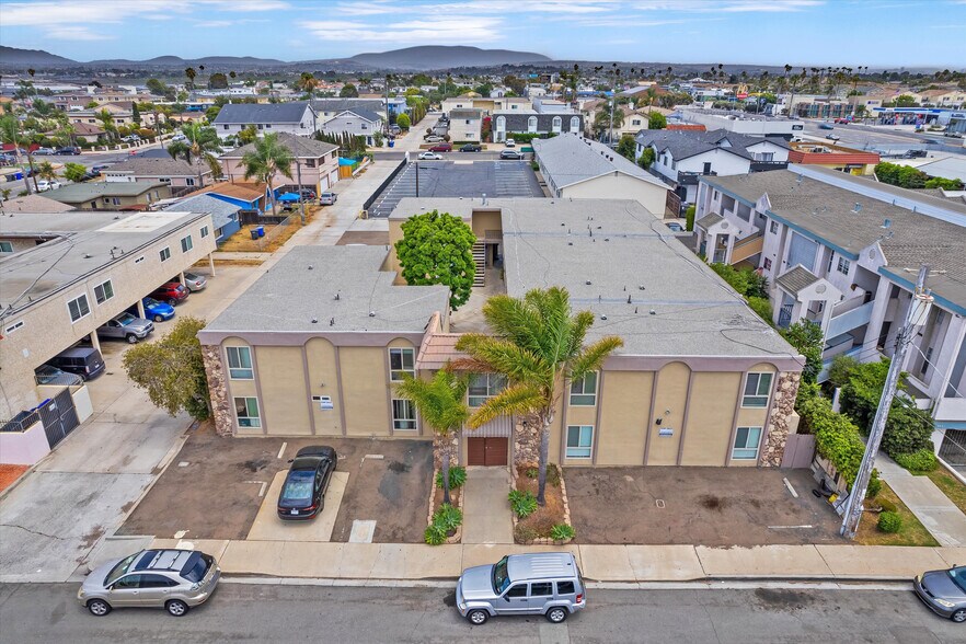 More Photos Of 635 Emory St, Imperial Beach Apartments For Sale