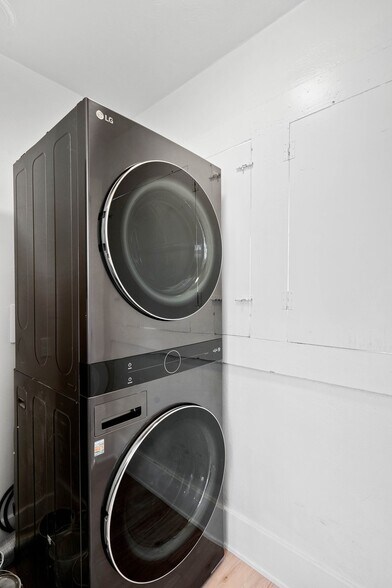 More Photos Of 522-532 Idaho Ave, Santa Monica Apartments For Sale