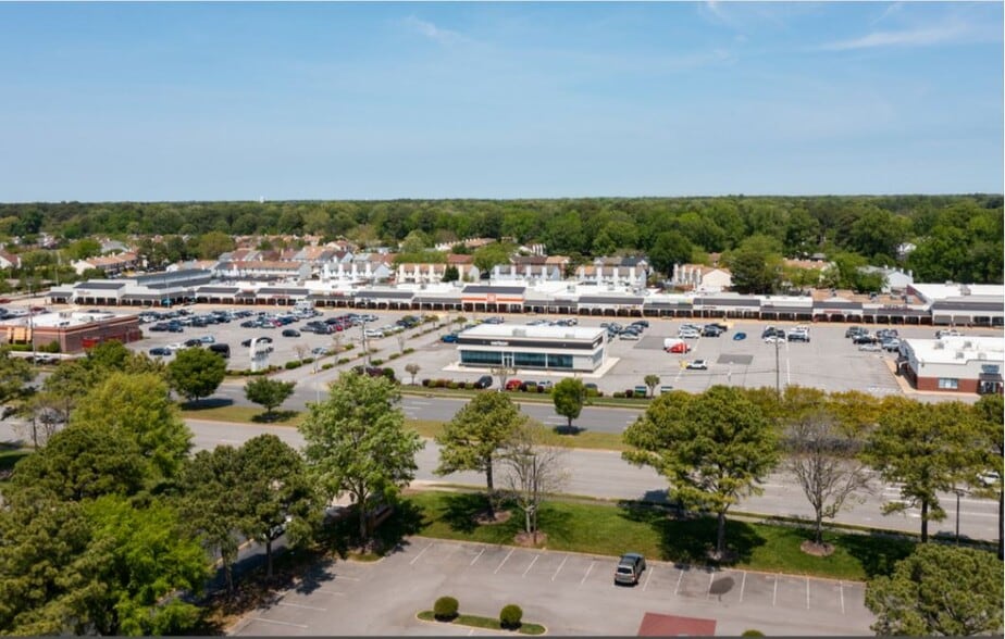 More Photos Of 3980-4040 Virginia Beach Blvd, Virginia Beach Unknown For Lease