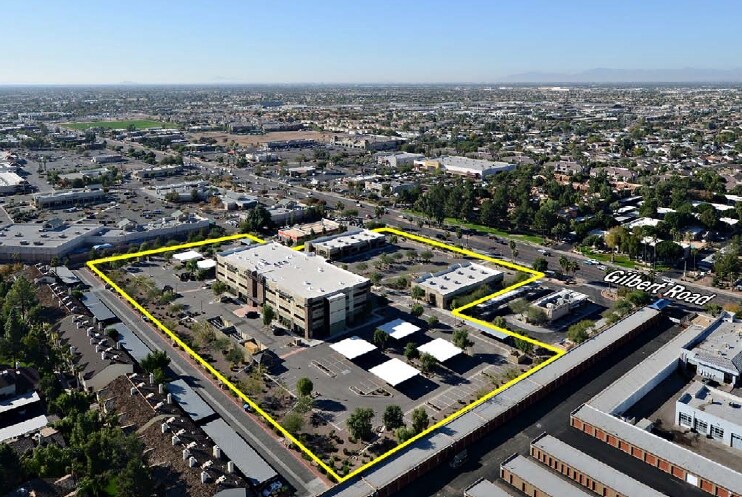 More Photos Of 963 N Gilbert Rd, Gilbert Unknown For Lease