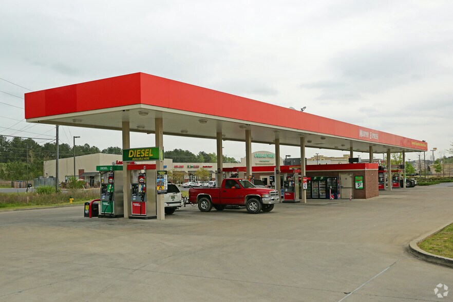 More Photos Of 954 Gilbert Ferry Rd SE, Attalla Unknown For Lease