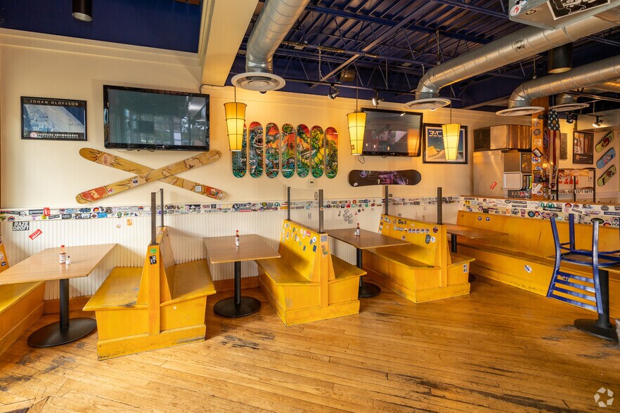 More Photos Of 1233 S Colorado Blvd, Denver Restaurant For Lease