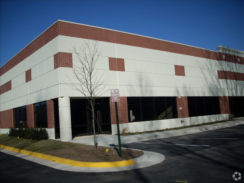 More Photos Of 7699 Limestone Dr, Gainesville Light Manufacturing For Sale