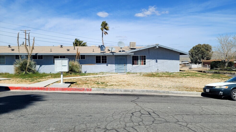 More Photos Of 204 Woodham Ave, Barstow Apartments For Sale