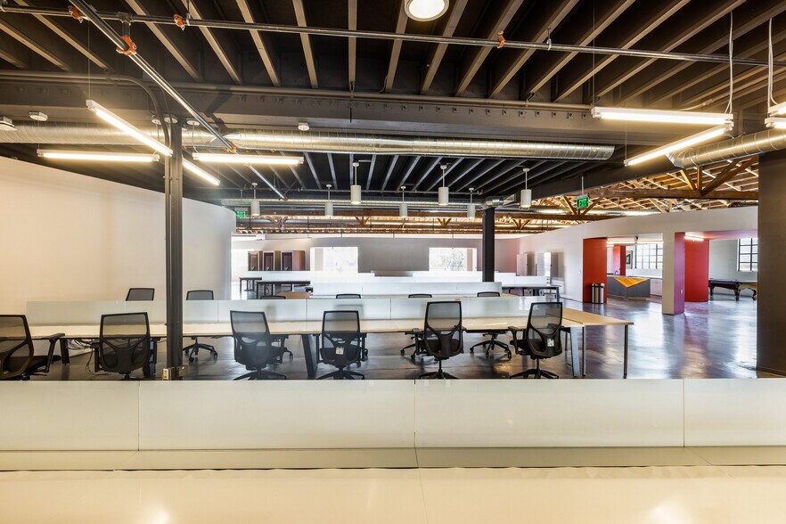 More Photos Of 3644 Eastham Dr, Culver City Loft Creative Space For Lease