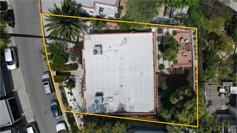 More Photos Of 3331 Hamilton Way, Los Angeles Apartments For Sale