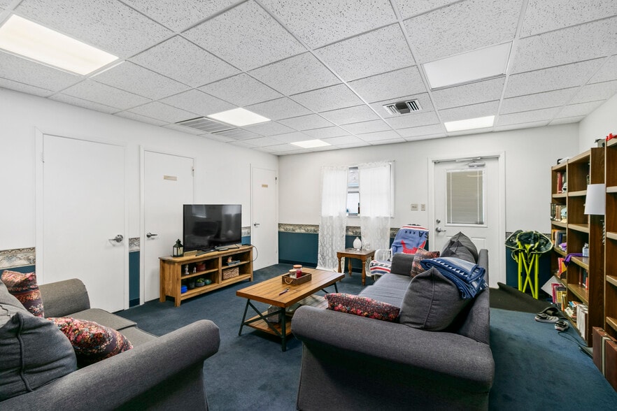 More Photos Of 13042 Tarpon Springs Rd, Odessa Religious Facility For Sale
