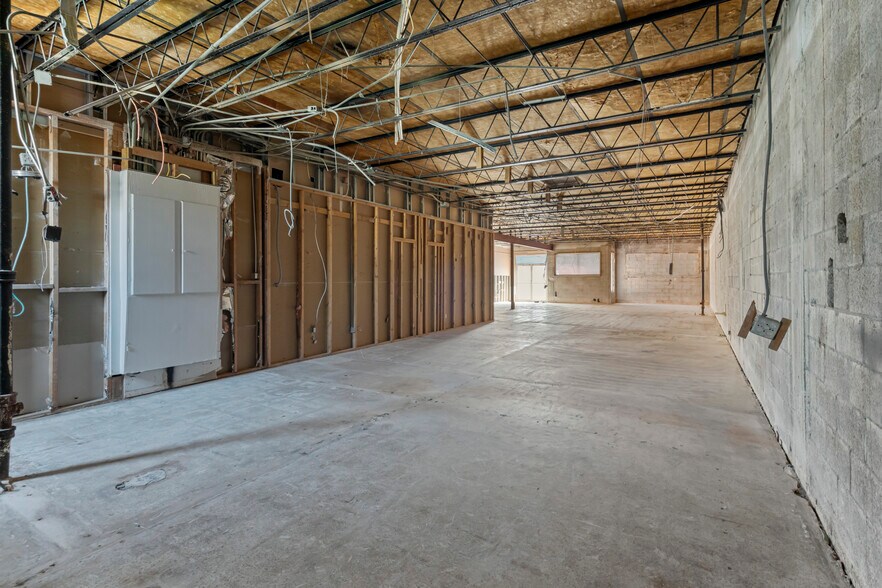 More Photos Of 1324 Highway A1A, Satellite Beach Freestanding For Sale