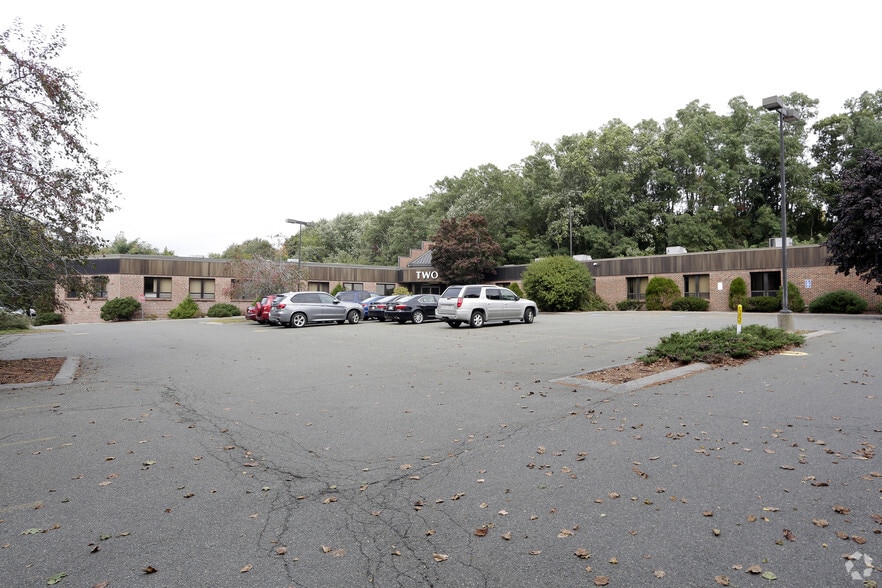 More Photos Of 2 Electronics Ave, Danvers Office For Lease
