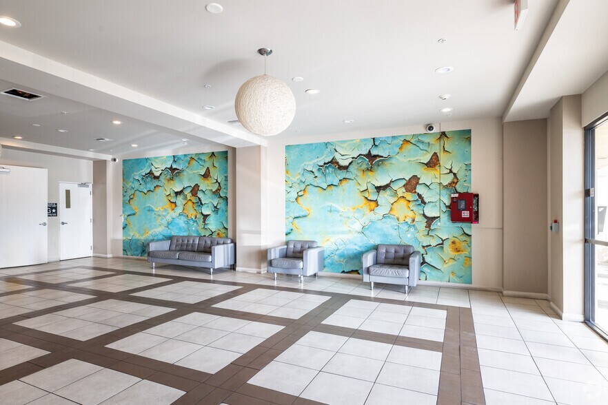 More Photos Of 14105 Chadron Ave, Hawthorne Apartments For Lease