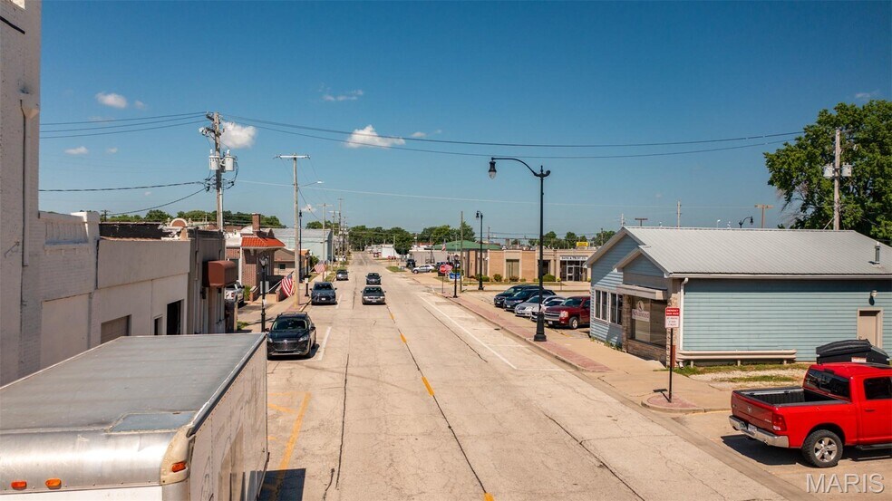 More Photos Of 111 W Kirkham St, Litchfield Healthcare For Sale