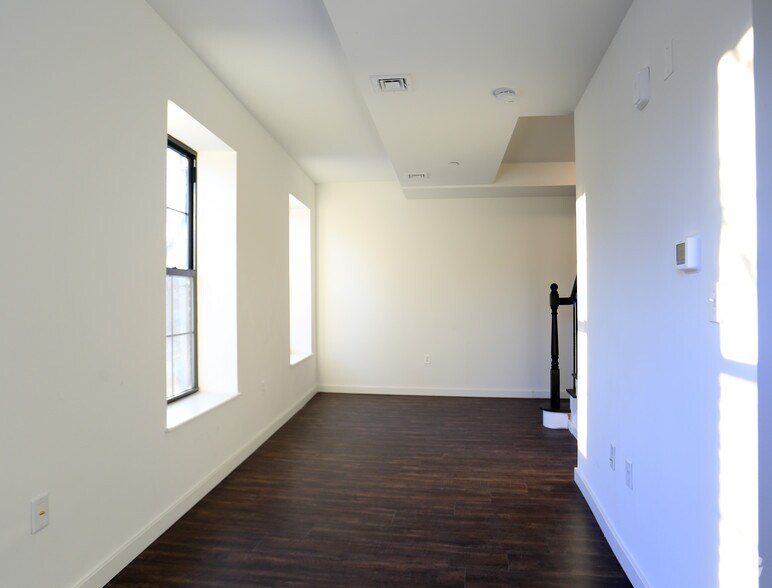 More Photos Of 2 Mill St, Yonkers Apartments For Sale