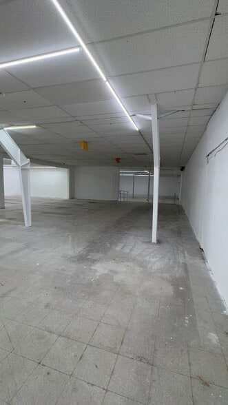 Primary Photo Of 1601 E Sample Rd, Pompano Beach Freestanding For Sale