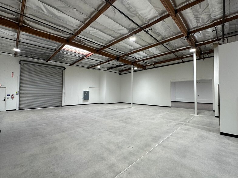 More Photos Of 3505 Cadillac Ave, Costa Mesa Light Manufacturing For Lease