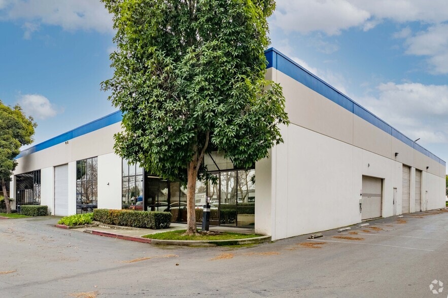 Primary Photo Of 3440-3464 Depot Rd, Hayward Unknown For Lease